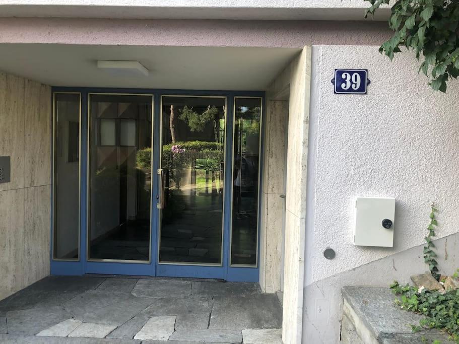 Bright 1 Bedroom Flat In The City Centre Zúrich Exterior foto