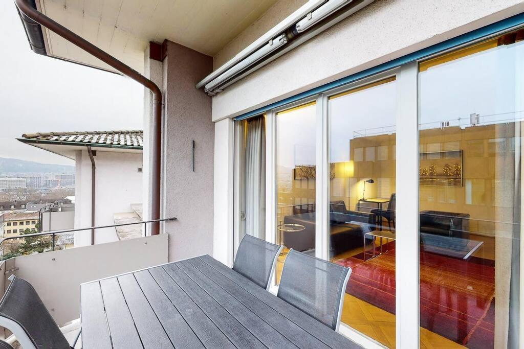 Bright 1 Bedroom Flat In The City Centre Zúrich Exterior foto
